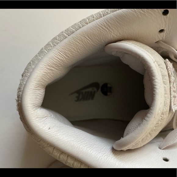 Nike Air Python Sneakers - Picture 3 of 5